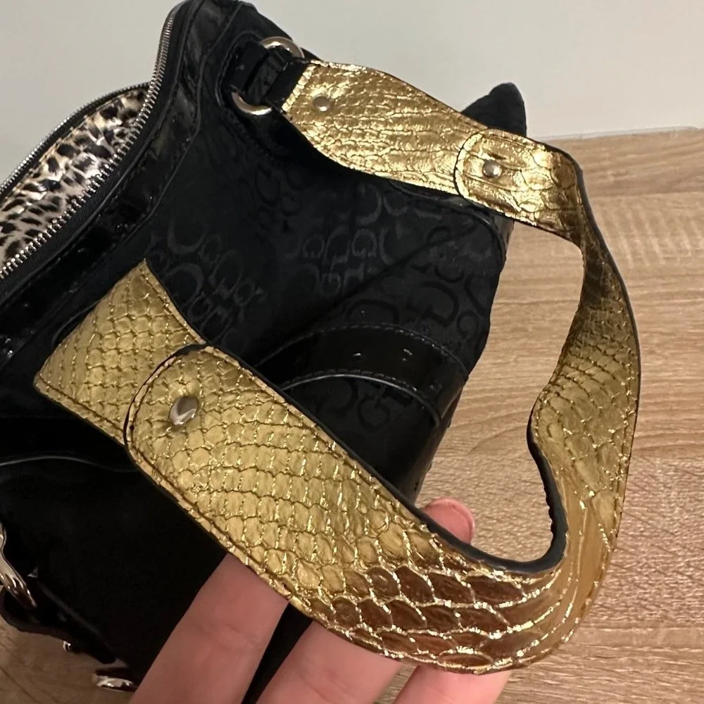 VTG GUESS Y2K Ostrich Print Shoulder Bag Black Patent Leather Indie Sleaze Glam - Picture 10 of 14